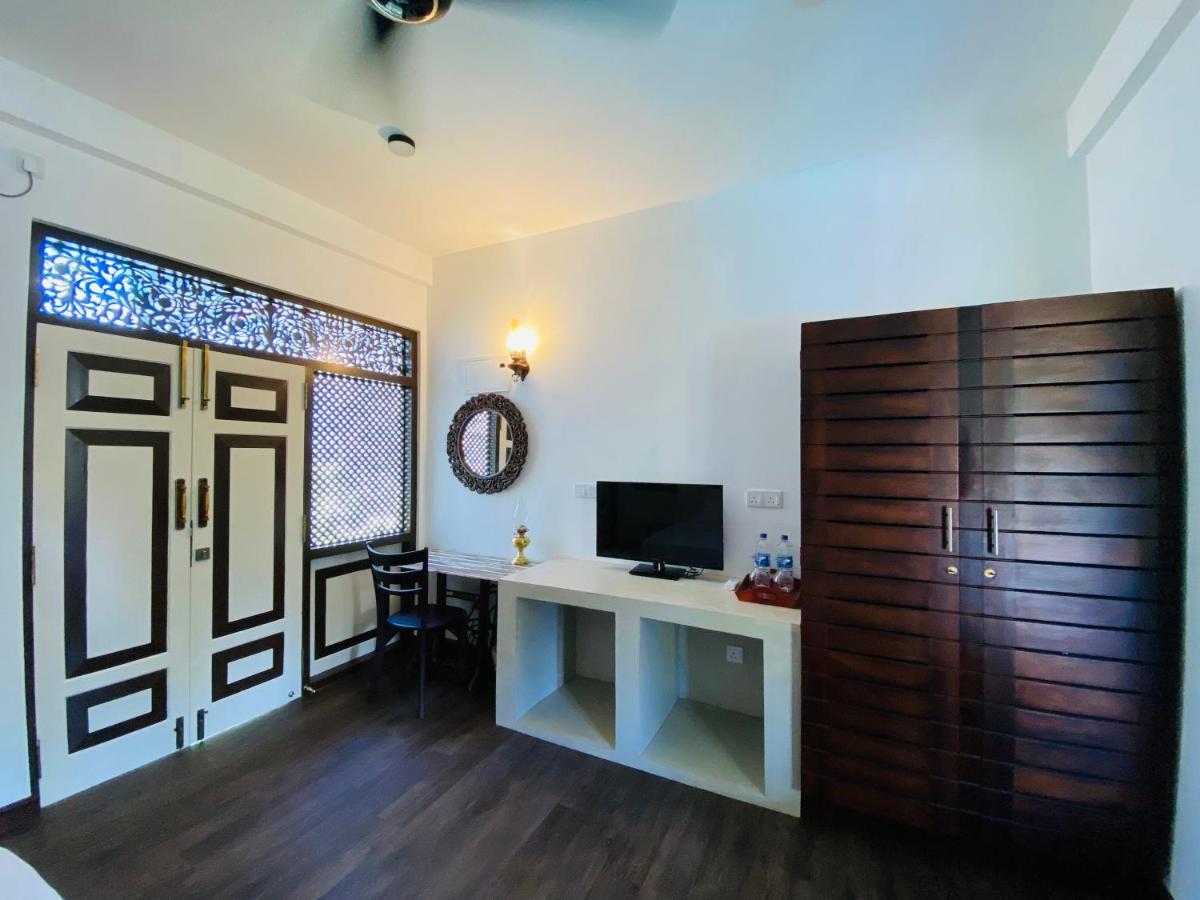 Thaprobana Villa Tangalle - Private Villa 외부 사진