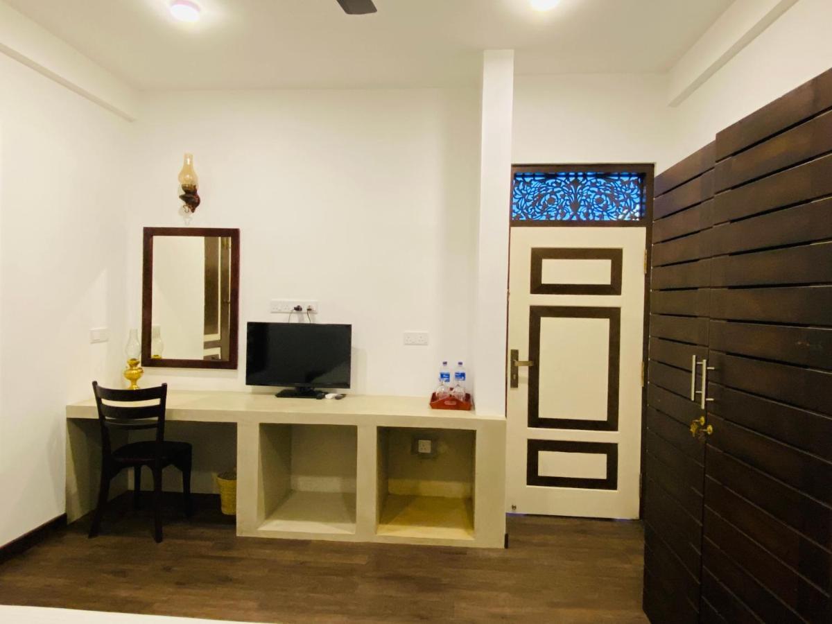 Thaprobana Villa Tangalle - Private Villa 외부 사진